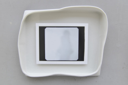 ENDS MEET -&amp;nbsp;Fluid composition |&amp;nbsp;Porcelain &amp;amp; Polaroids - 22 x unique objets