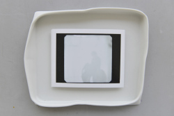ENDS MEET -&amp;nbsp;Fluid composition |&amp;nbsp;Porcelain &amp;amp; Polaroids - 22 x unique objets
